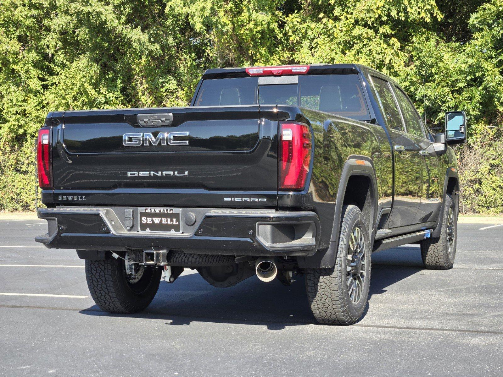 2025 GMC Sierra 2500 HD Vehicle Photo in DALLAS, TX 75209-3016