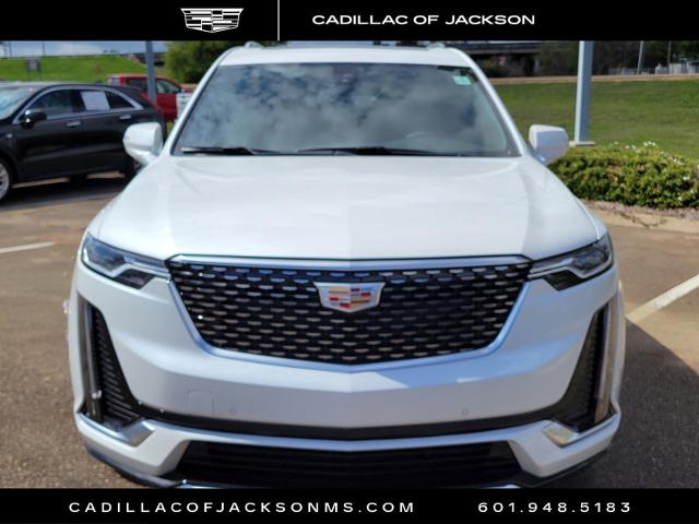 2024 Cadillac XT6 Vehicle Photo in RIDGELAND, MS 39157-4406