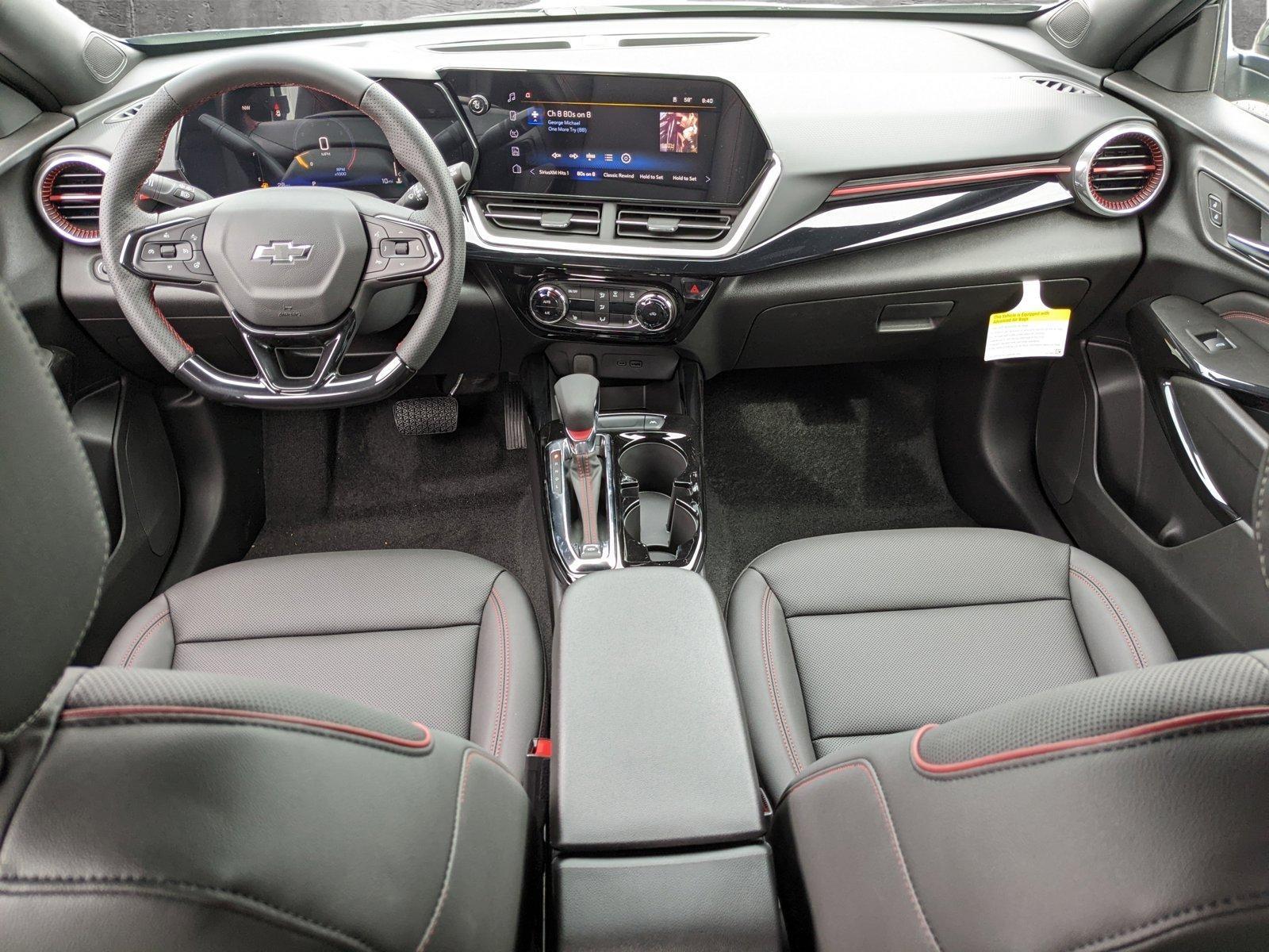 2024 Chevrolet Trax Vehicle Photo in VALENCIA, CA 91355-1705