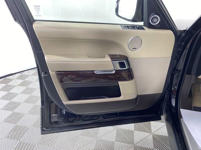 2015 Land Rover Range Rover Vehicle Photo in MEDINA, OH 44256-9001