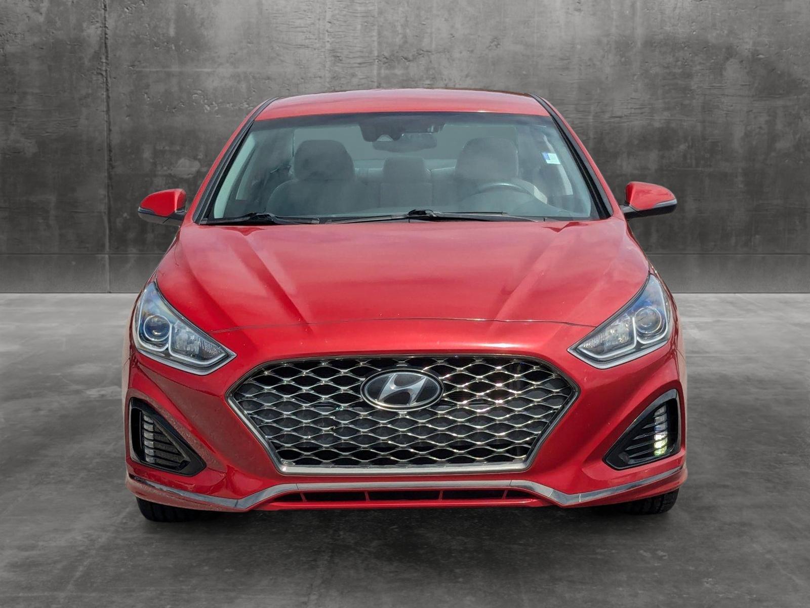 2019 Hyundai SONATA Vehicle Photo in St. Petersburg, FL 33713