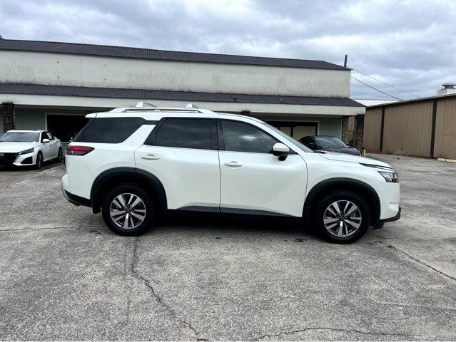 2023 Nissan Pathfinder Vehicle Photo in Savannah, GA 31419