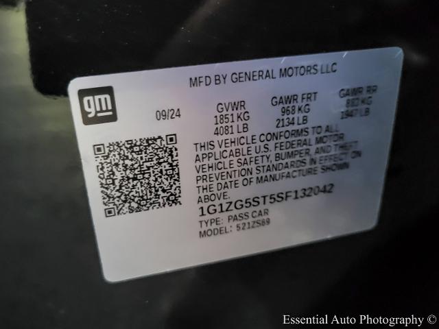 2025 Chevrolet Malibu Vehicle Photo in AURORA, IL 60503-9326