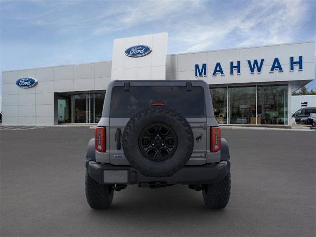 2024 Ford Bronco Vehicle Photo in Mahwah, NJ 07430-1343