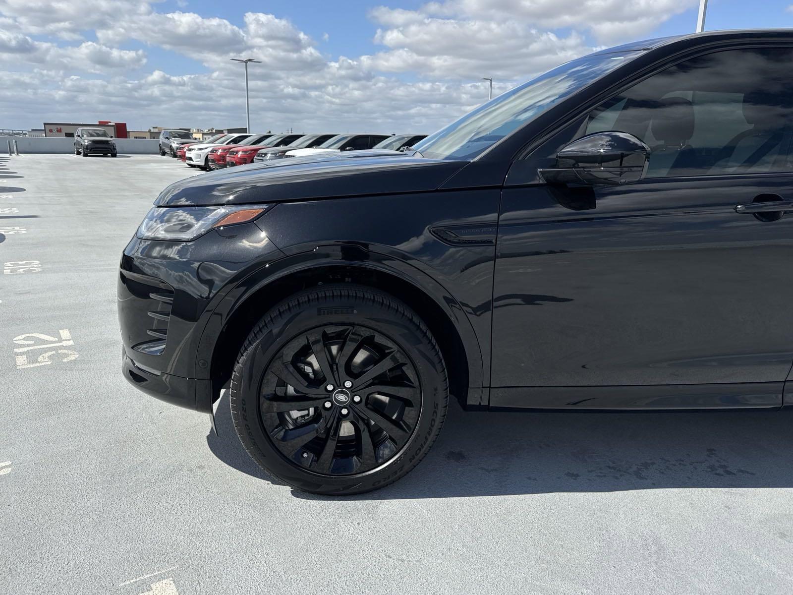 2025 Discovery Sport Vehicle Photo in AUSTIN, TX 78717