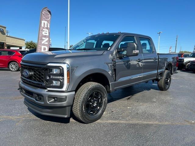 2024 Ford Super Duty F-250 SRW Vehicle Photo in Danville, KY 40422-2805