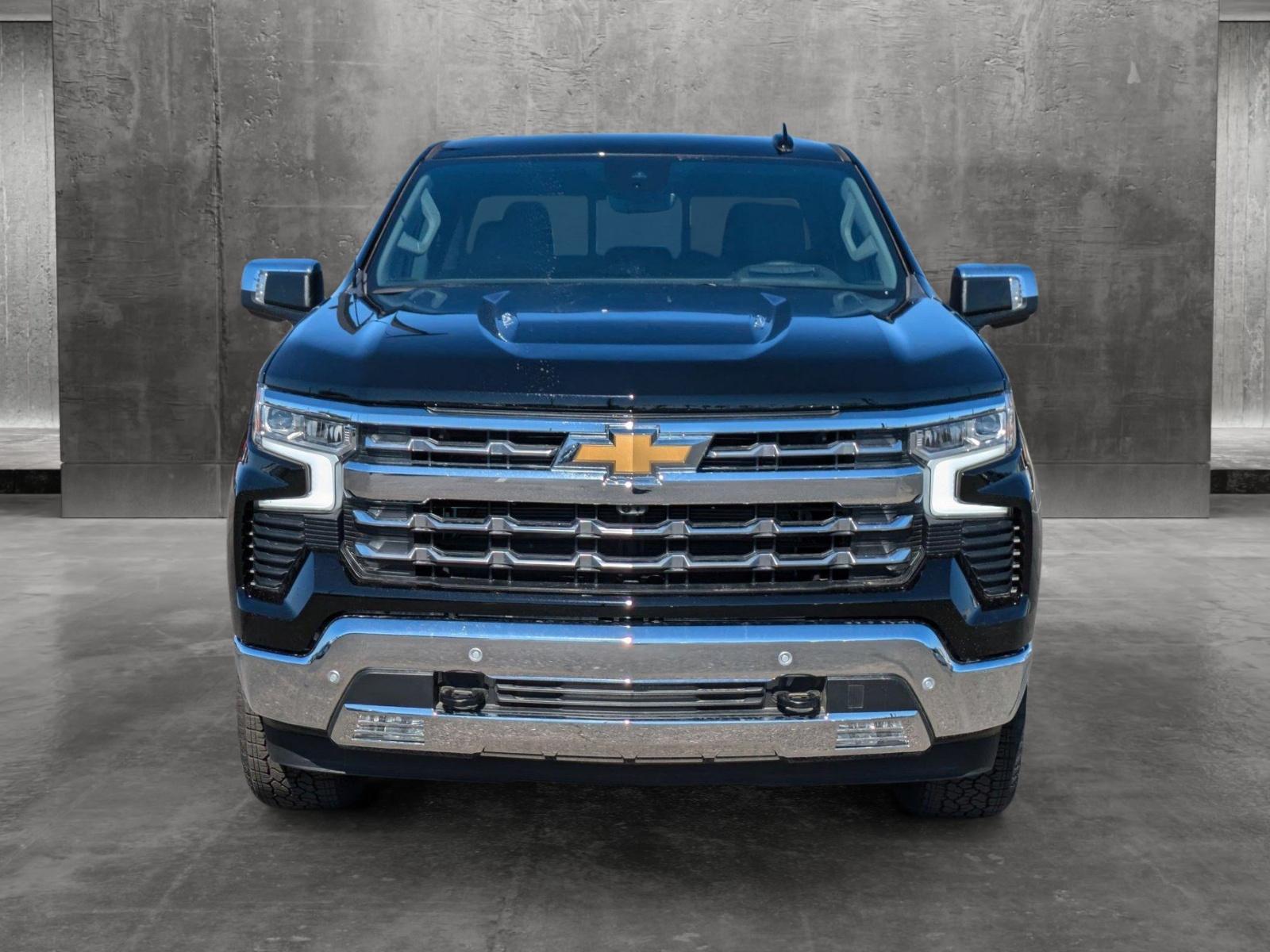 2024 Chevrolet Silverado 1500 Vehicle Photo in MESA, AZ 85206-4395