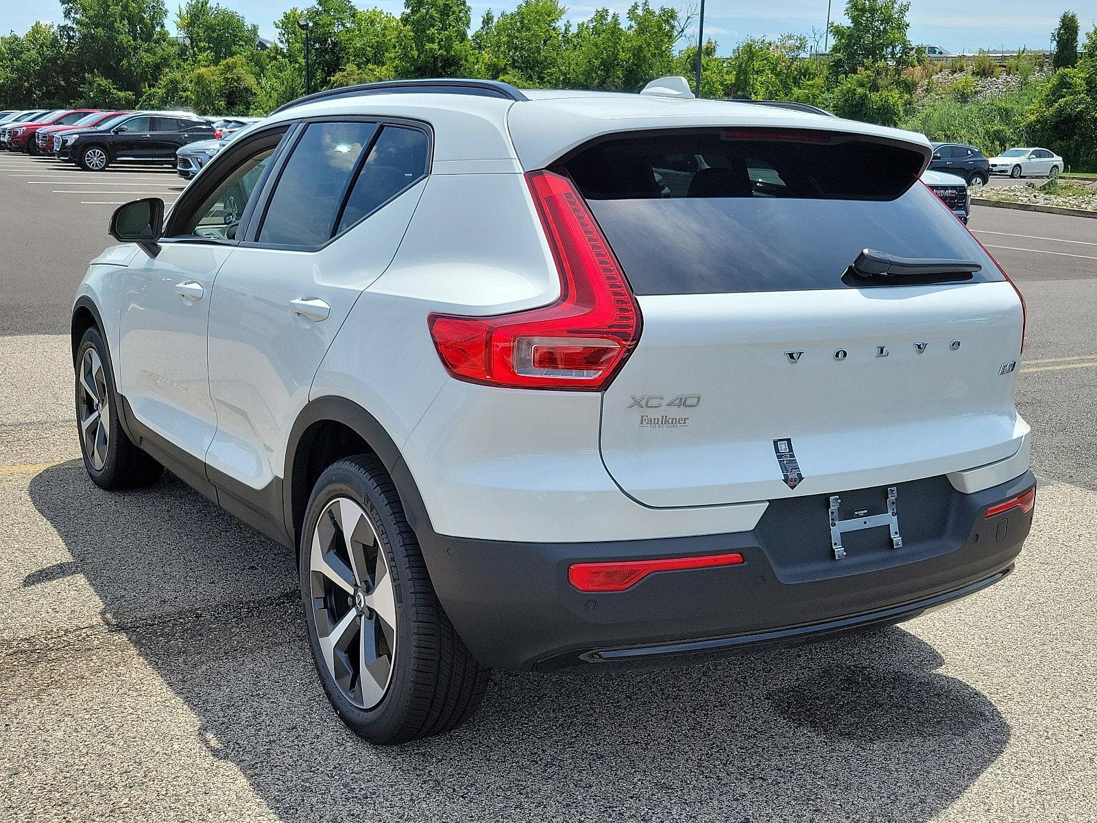 2025 Volvo XC40 Vehicle Photo in Trevose, PA 19053