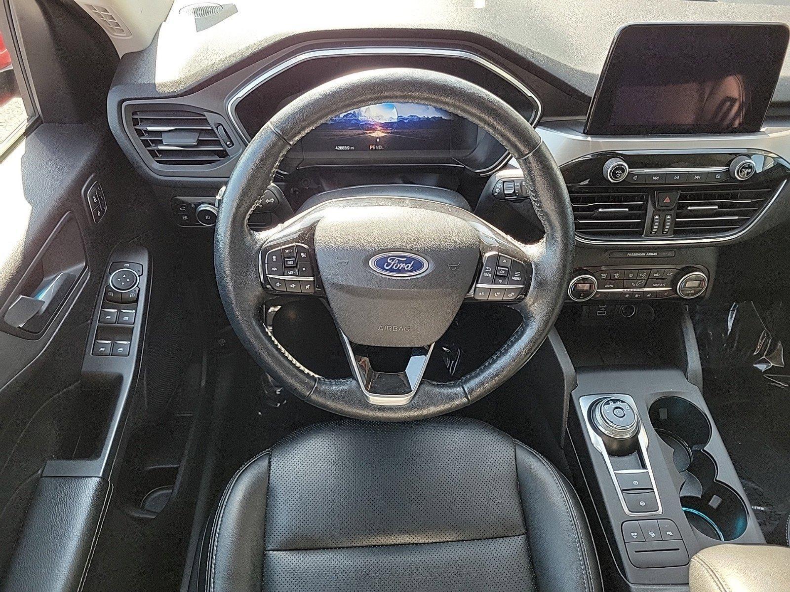 2021 Ford Escape Vehicle Photo in Saint Charles, IL 60174