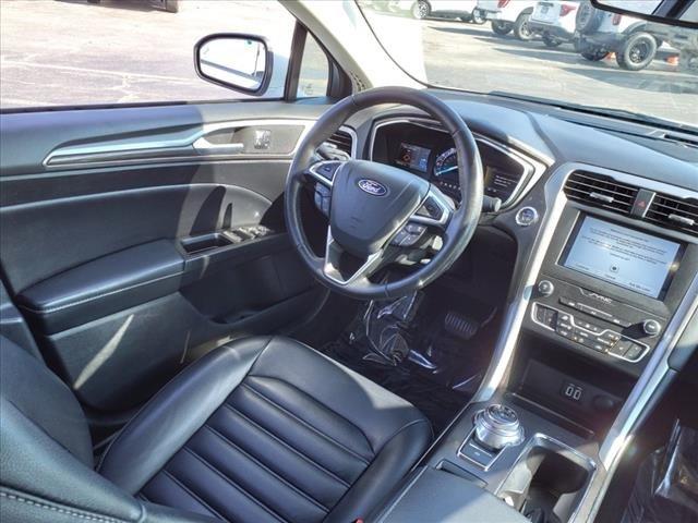 2019 Ford Fusion Vehicle Photo in Saint Charles, IL 60174