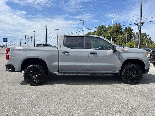 2024 Chevrolet Silverado 1500 Vehicle Photo in ALCOA, TN 37701-3235