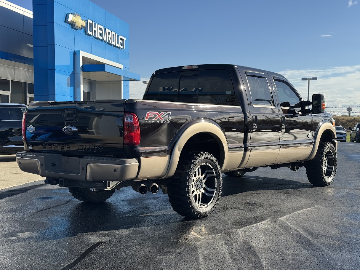 2013 Ford Super Duty F-250 SRW Vehicle Photo in BOONVILLE, IN 47601-9633