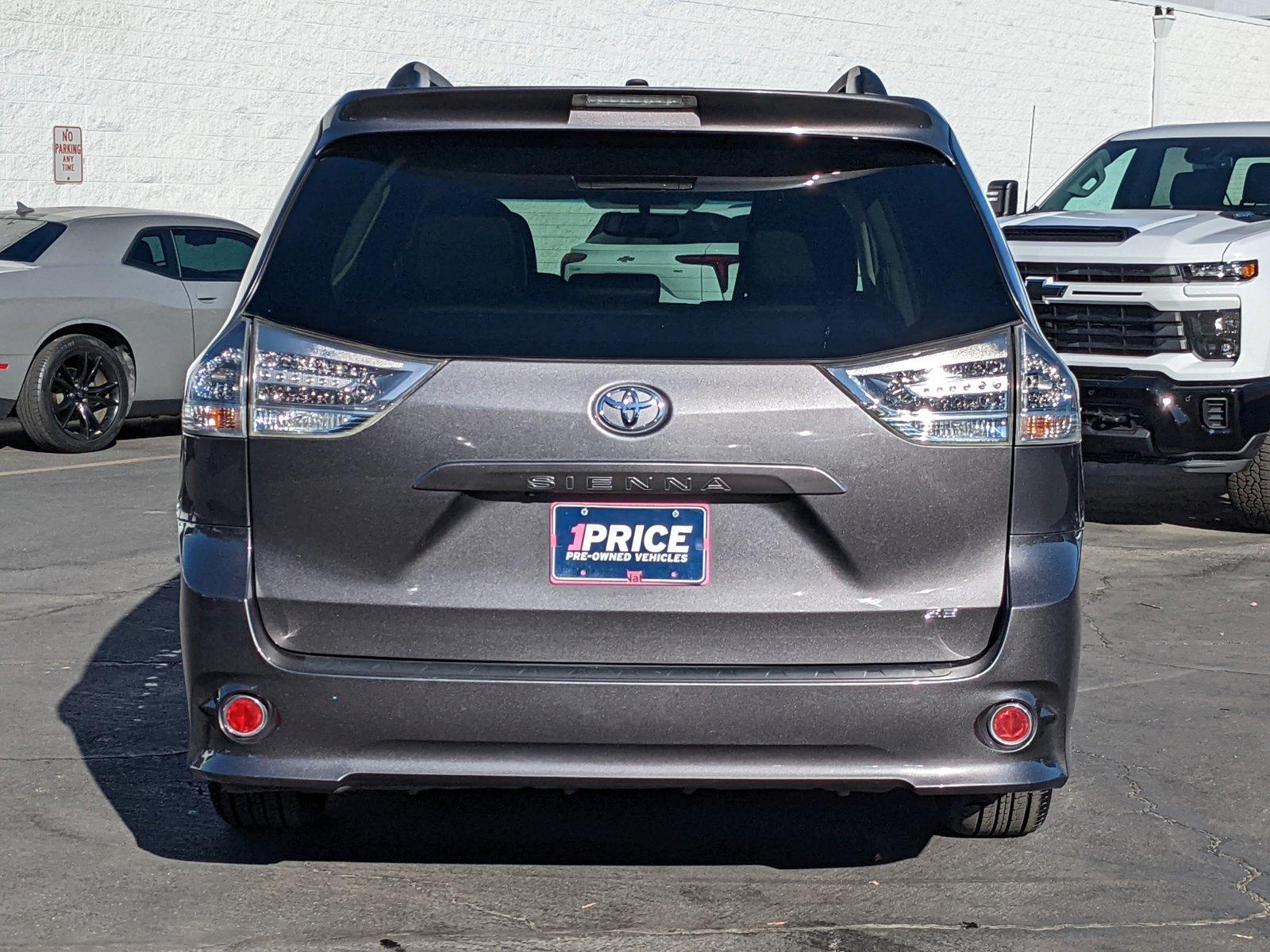 2012 Toyota Sienna Vehicle Photo in VALENCIA, CA 91355-1705