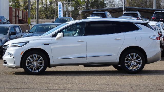 2022 Buick Enclave Vehicle Photo in Tupelo, MS 38801-4932