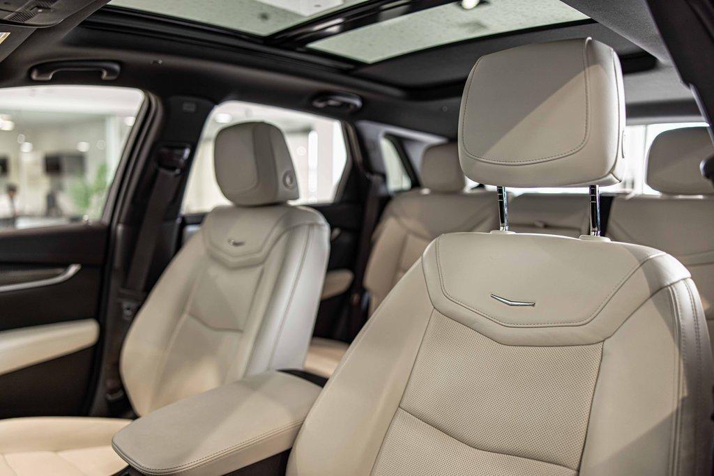 2023 Cadillac XT5 Vehicle Photo in Saint Charles, IL 60174