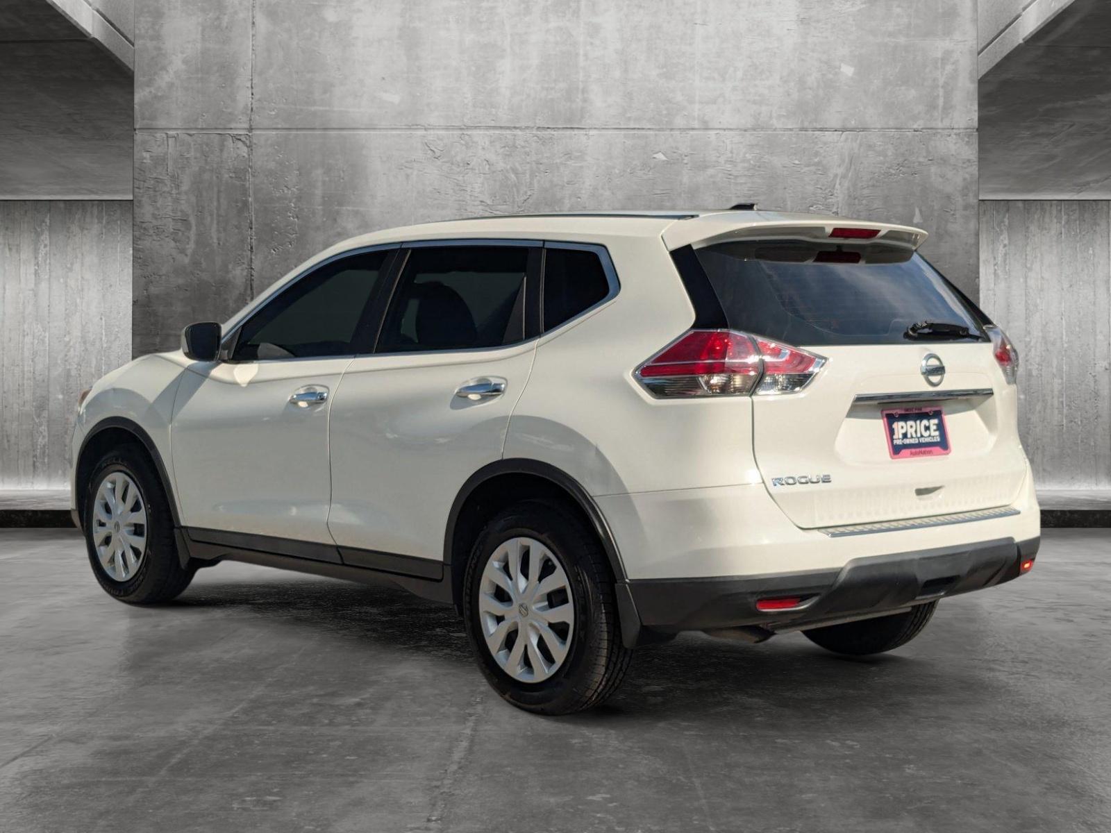 2015 Nissan Rogue Vehicle Photo in St. Petersburg, FL 33713