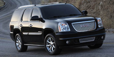 2007 GMC Yukon Denali Vehicle Photo in AUBURN, AL 36830-7007