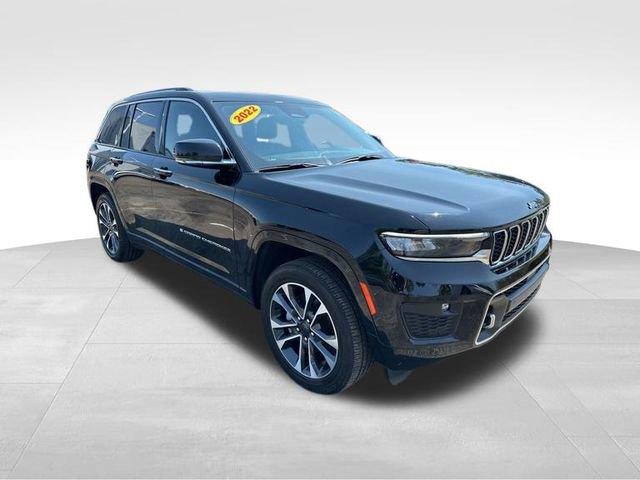 2022 Jeep Grand Cherokee Vehicle Photo in MEDINA, OH 44256-9631