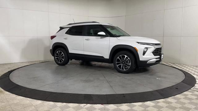 2024 Chevrolet Trailblazer Vehicle Photo in JOLIET, IL 60435-8135