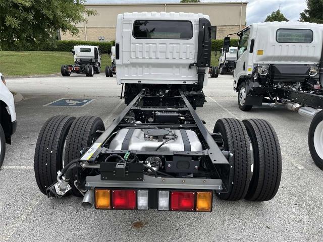 2025 Chevrolet Low Cab Forward 4500 Vehicle Photo in ALCOA, TN 37701-3235