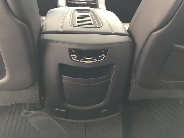 2020 Cadillac Escalade Vehicle Photo in GREEN BAY, WI 54303-3330