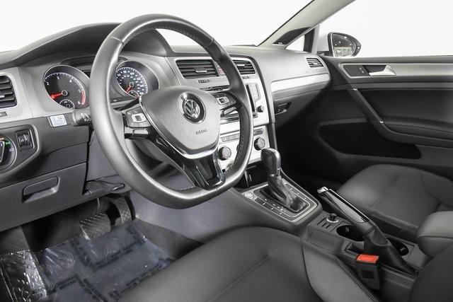 2015 Volkswagen Golf SportWagen Vehicle Photo in Puyallup, WA 98371