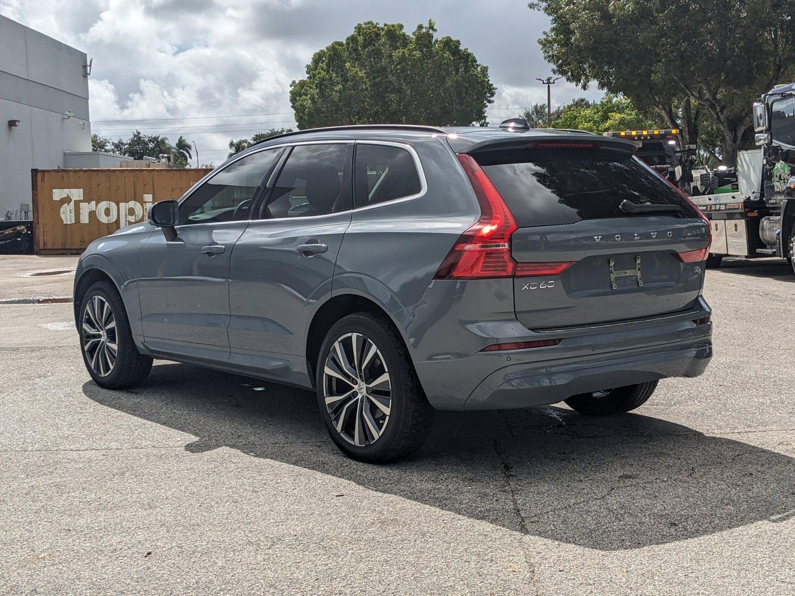 2022 Volvo XC60 Vehicle Photo in GREENACRES, FL 33463-3207