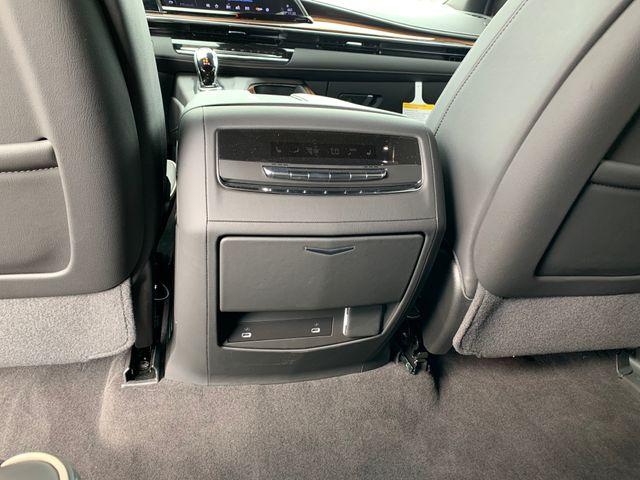 2024 Cadillac Escalade ESV Vehicle Photo in DELRAY BEACH, FL 33483-3294