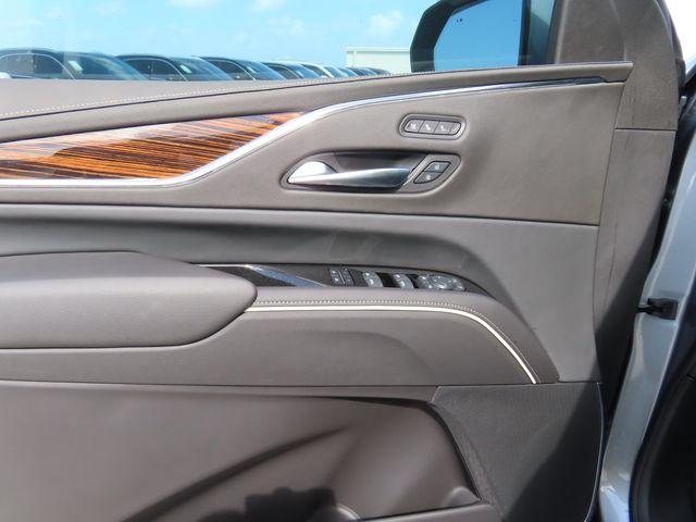 2024 Cadillac Escalade Vehicle Photo in DELRAY BEACH, FL 33483-3294