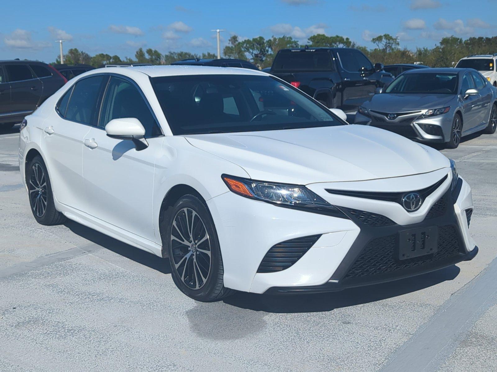 2018 Toyota Camry Vehicle Photo in Ft. Myers, FL 33907