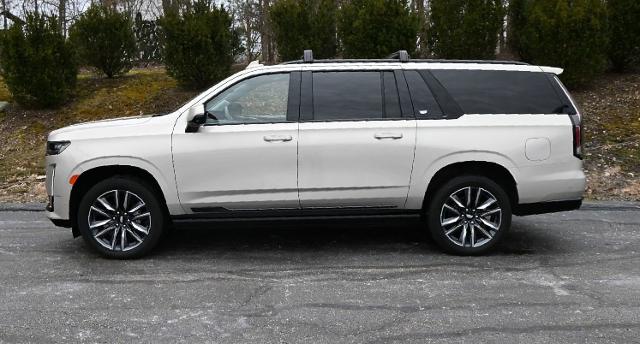 2023 Cadillac Escalade ESV Vehicle Photo in NORWOOD, MA 02062-5222