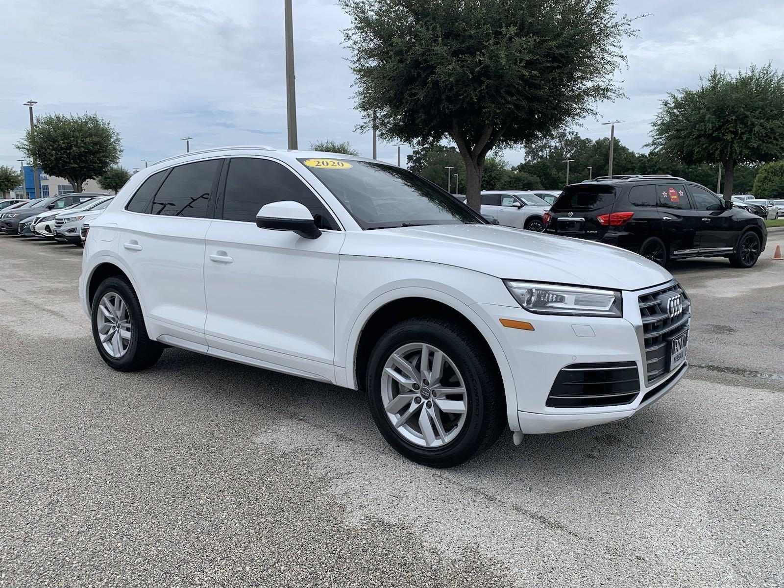 Used 2020 Audi Q5 Premium with VIN WA1ANAFY2L2098766 for sale in Winter Haven, FL