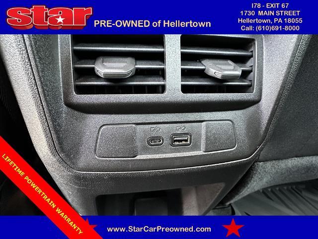 2023 GMC Canyon Vehicle Photo in Hellertown, PA 18055