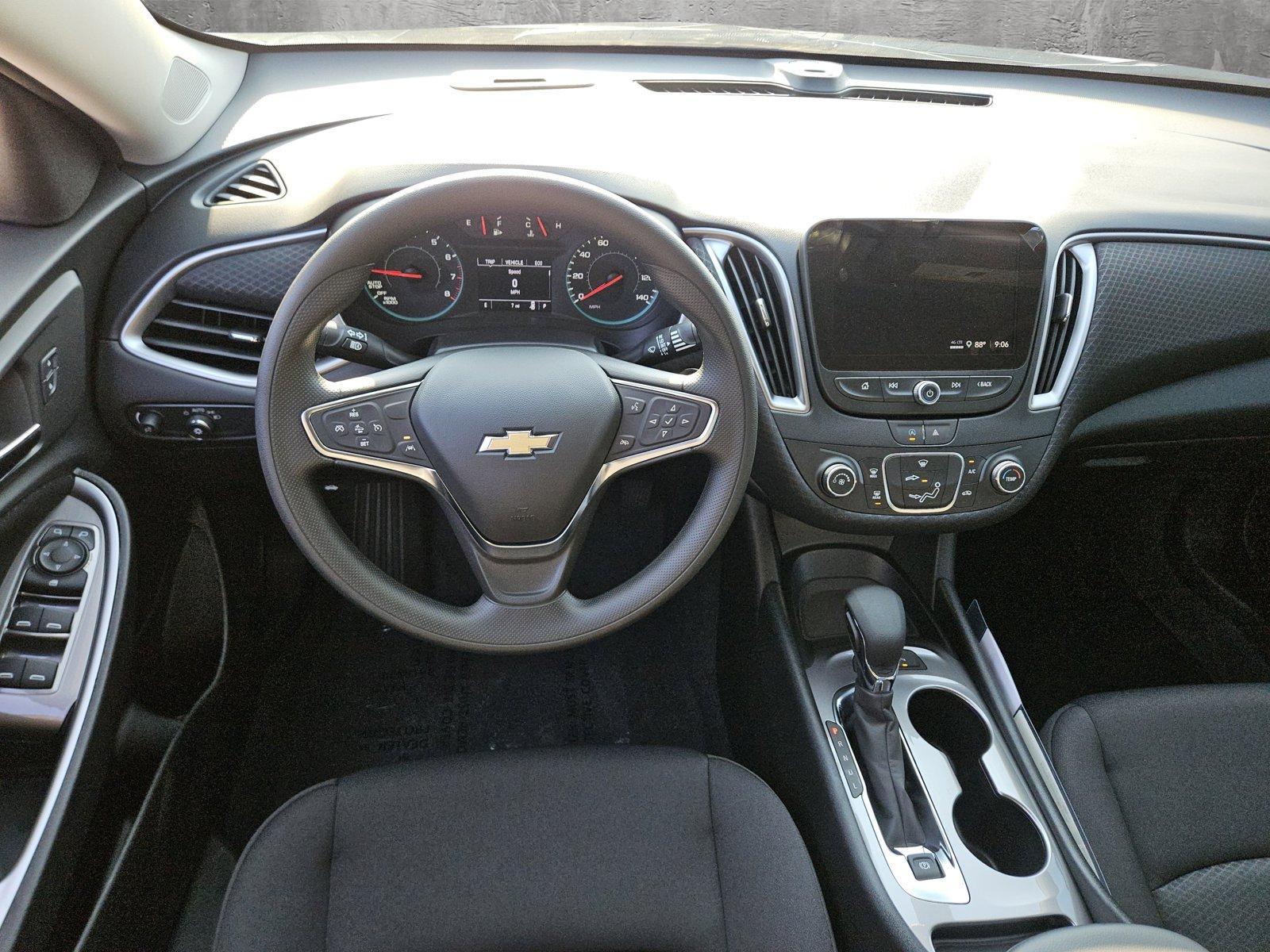 2025 Chevrolet Malibu Vehicle Photo in NORTH RICHLAND HILLS, TX 76180-7199