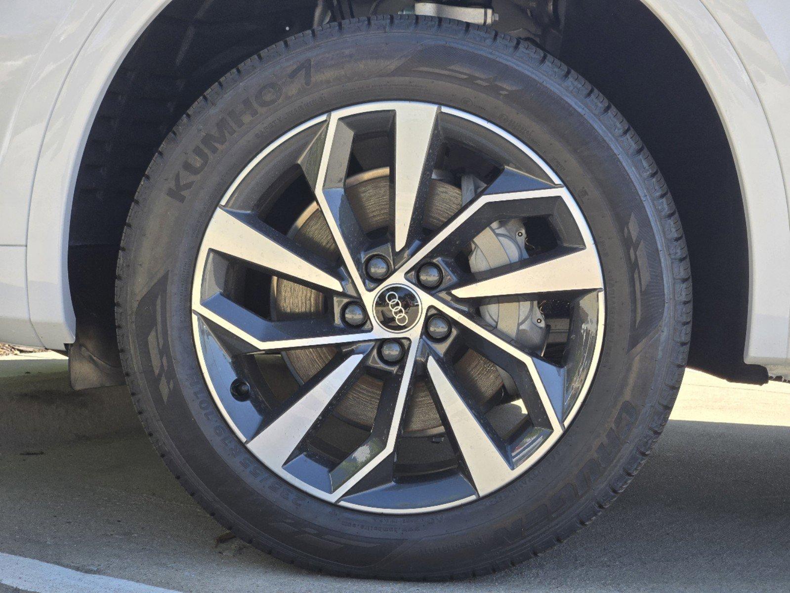 2024 Audi Q5 Vehicle Photo in MCKINNEY, TX 75070