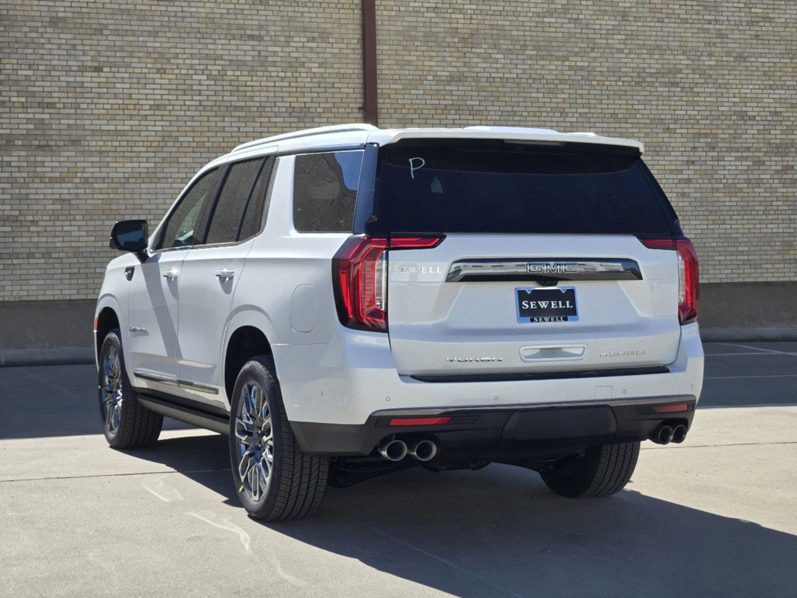 2024 GMC Yukon Vehicle Photo in DALLAS, TX 75209-3016