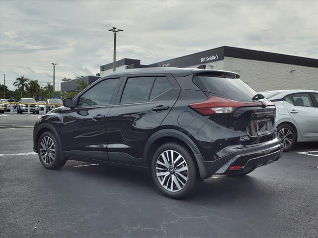 Certified 2022 Nissan Kicks SV with VIN 3N1CP5CV2NL524955 for sale in Doral, FL