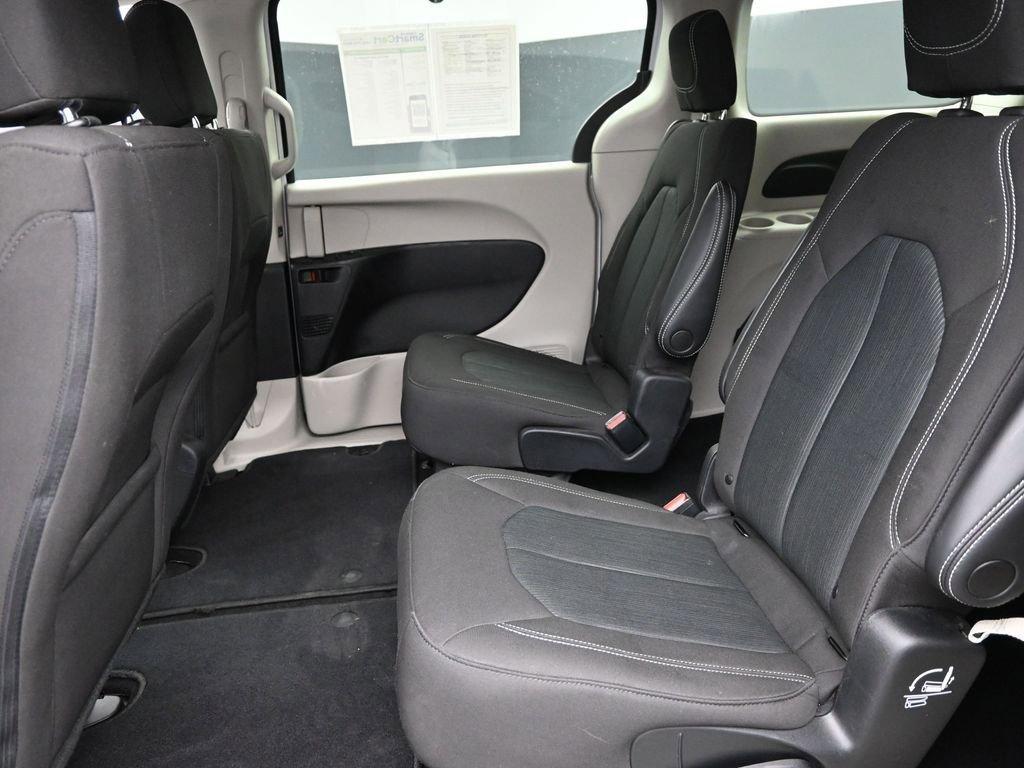 2022 Chrysler Voyager Vehicle Photo in Cedar Rapids, IA 52402