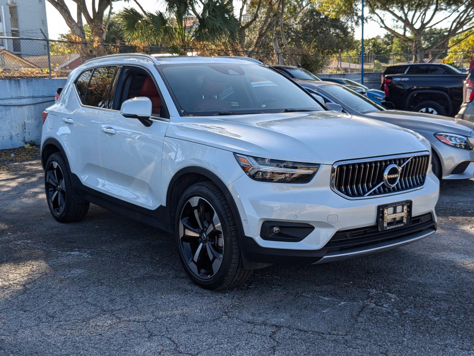 2019 Volvo XC40 Vehicle Photo in MIAMI, FL 33134-2699