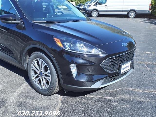 2021 Ford Escape Vehicle Photo in Saint Charles, IL 60174