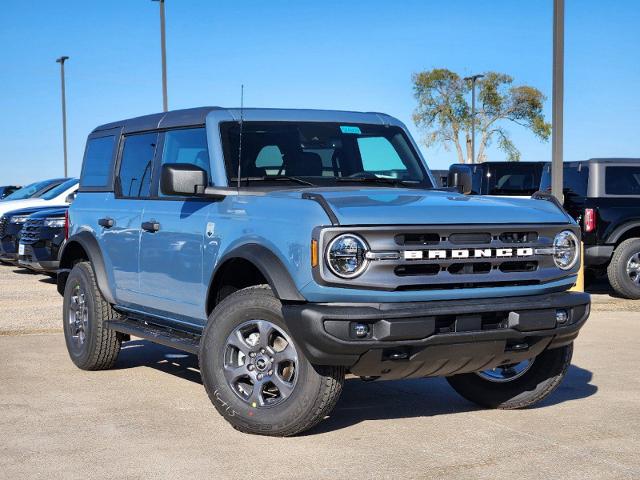 2024 Ford Bronco Vehicle Photo in Pilot Point, TX 76258