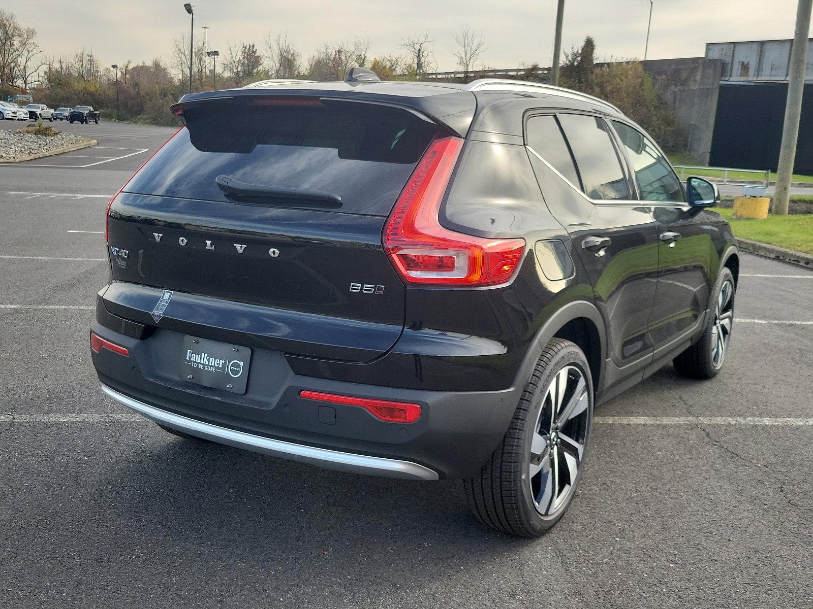 2024 Volvo XC40 Vehicle Photo in Trevose, PA 19053