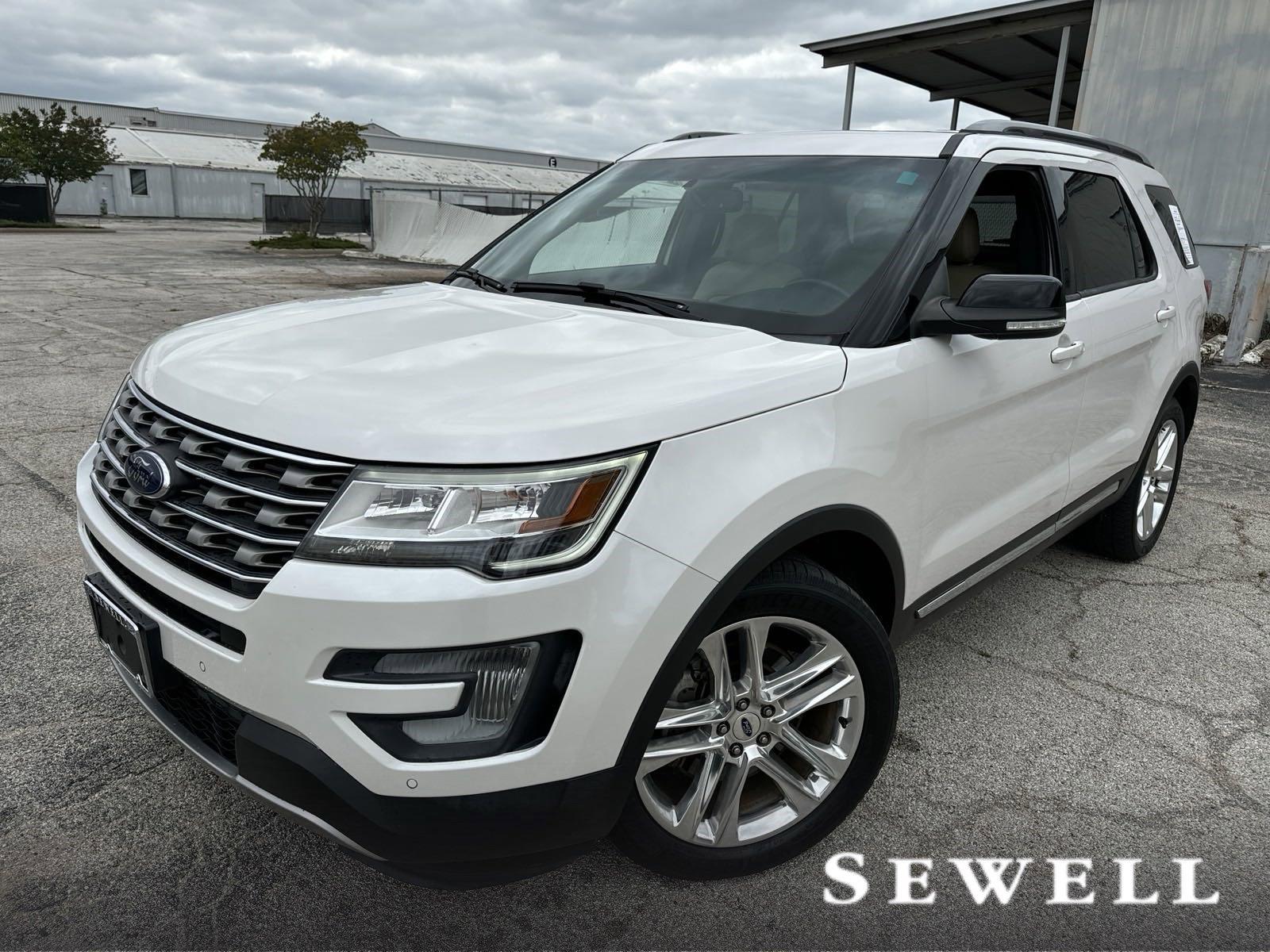 2017 Ford Explorer Vehicle Photo in DALLAS, TX 75209-3016