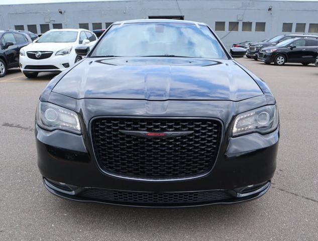 2022 Chrysler 300 Vehicle Photo in DETROIT, MI 48207-4102