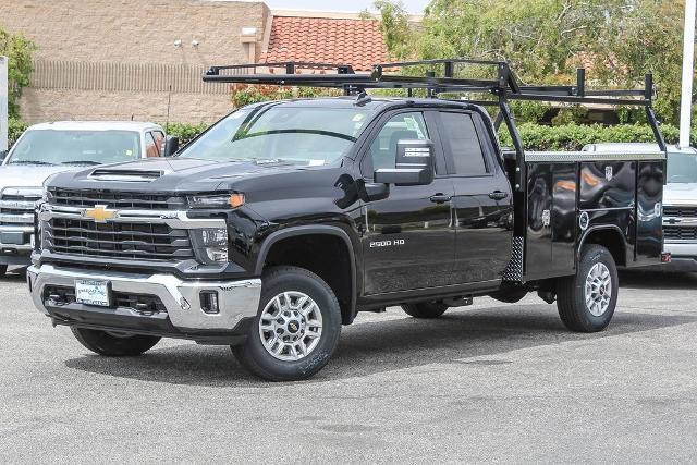 2024 Chevrolet Silverado 2500 HD Vehicle Photo in VENTURA, CA 93003-8585