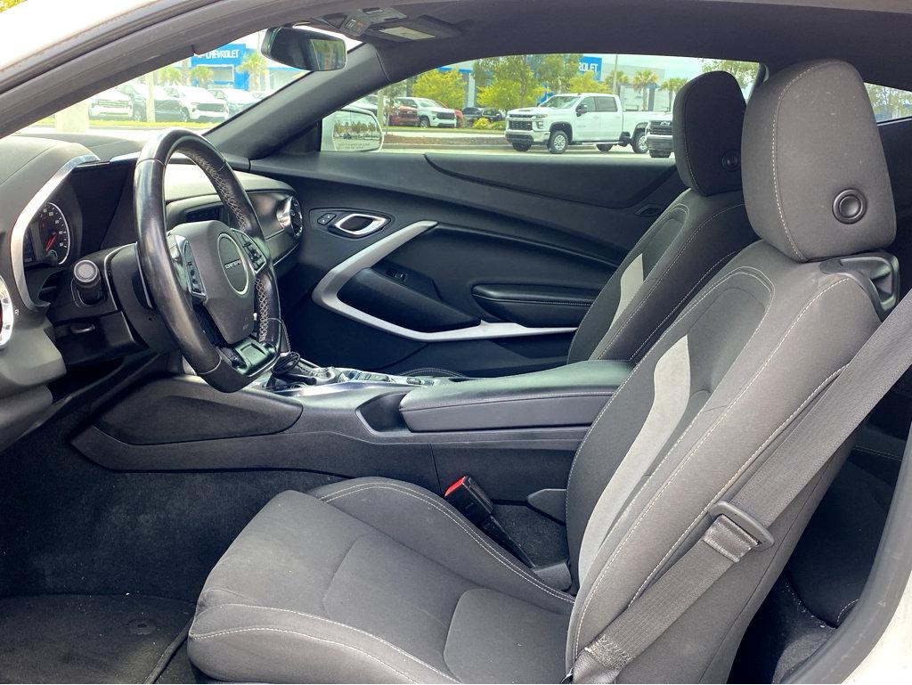 2020 Chevrolet Camaro Vehicle Photo in POOLER, GA 31322-3252