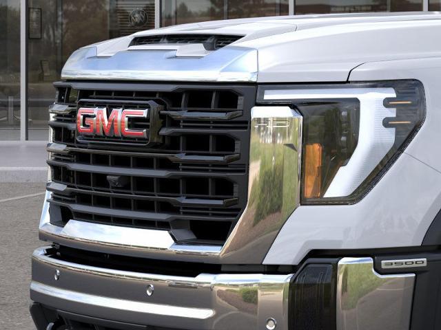 2025 GMC Sierra 3500 HD Vehicle Photo in APPLETON, WI 54914-8833