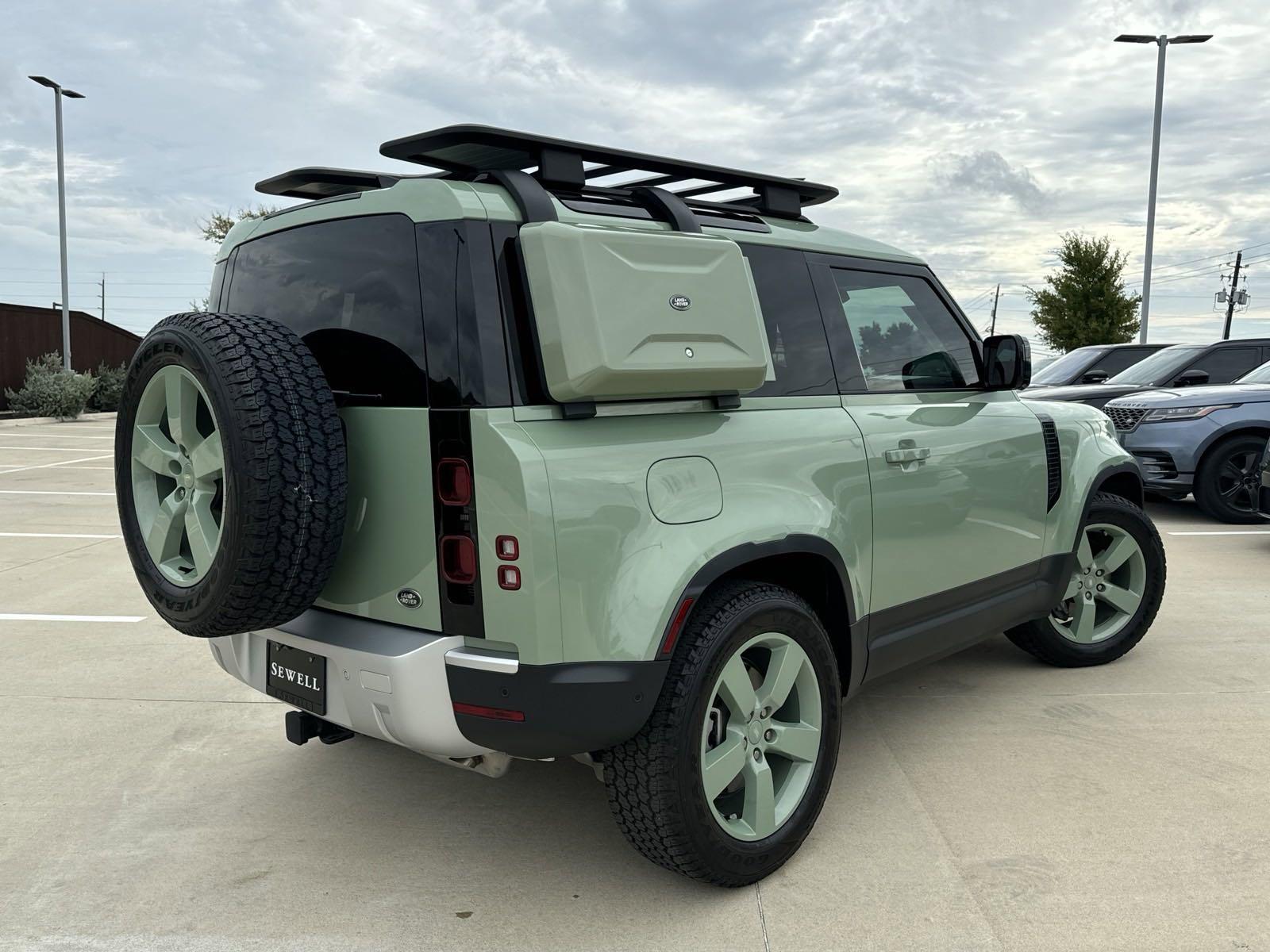 2023 Defender Vehicle Photo in AUSTIN, TX 78717