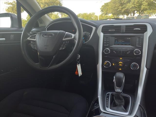 2014 Ford Fusion Vehicle Photo in DENTON, TX 76210-9321