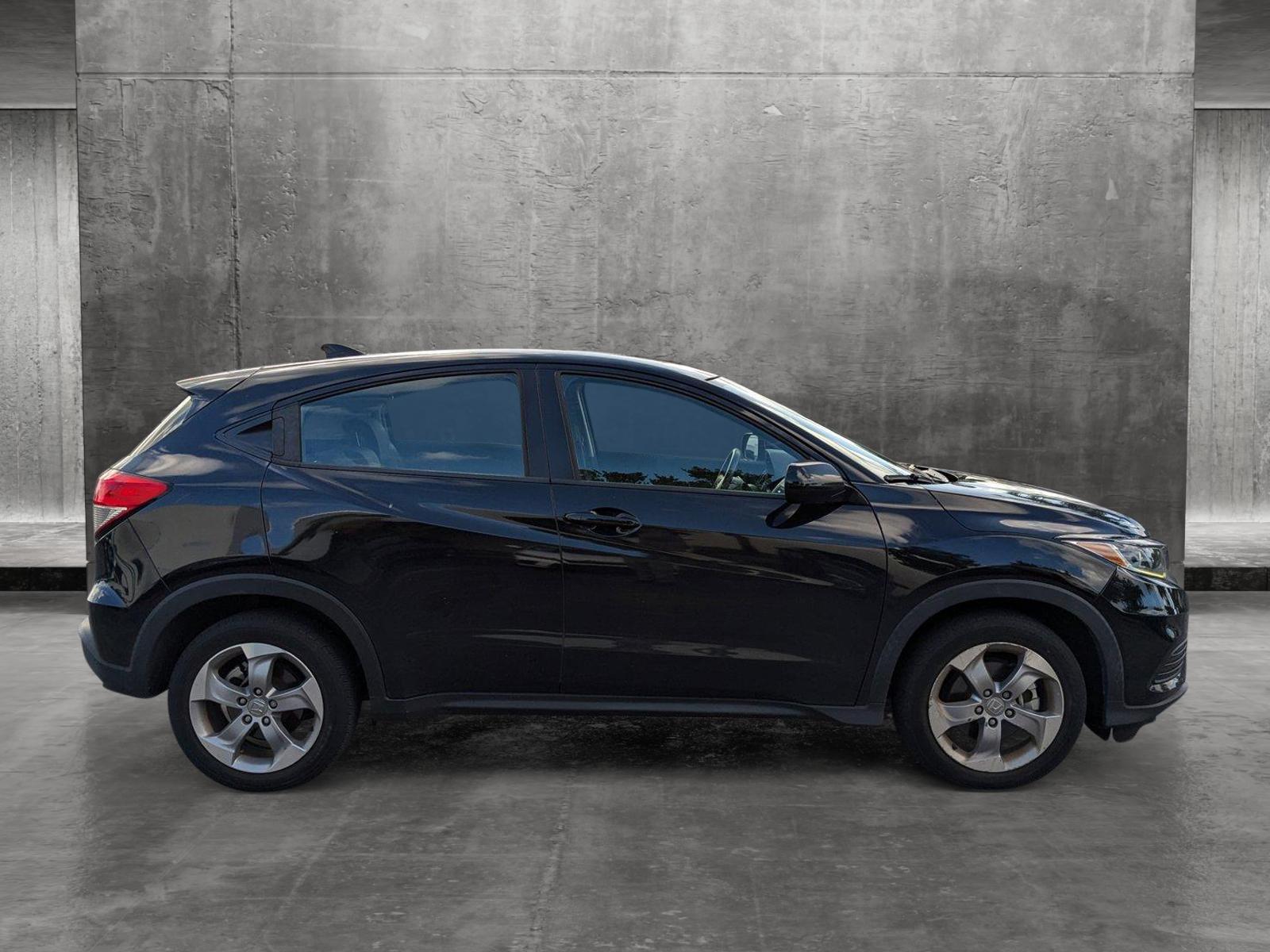 2022 Honda HR-V Vehicle Photo in Miami, FL 33015